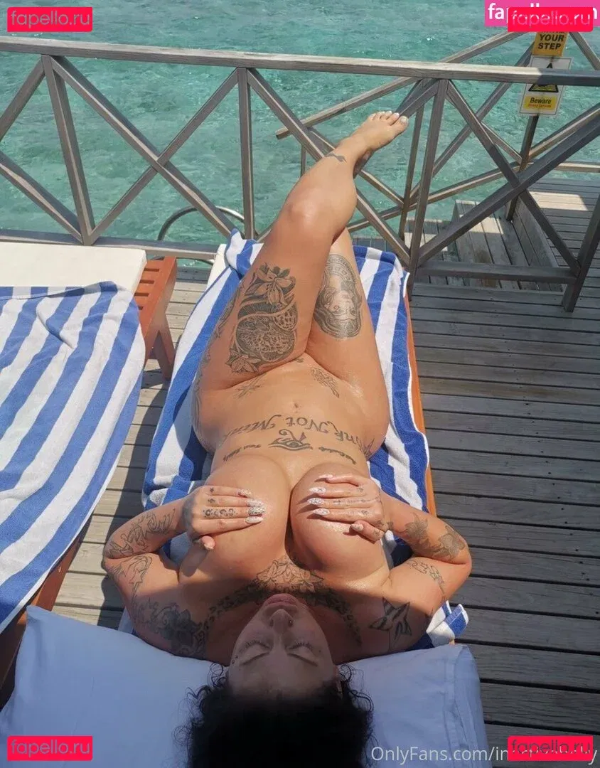 Bellydah Onlyfans Photo Gallery 