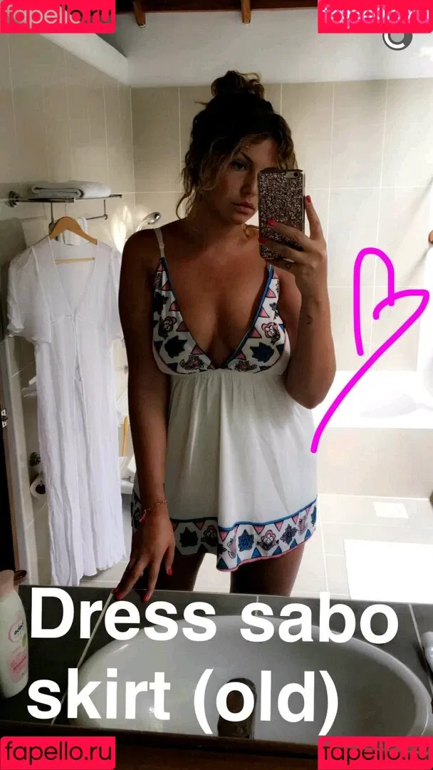 Farina Opoku Onlyfans Photo Gallery 