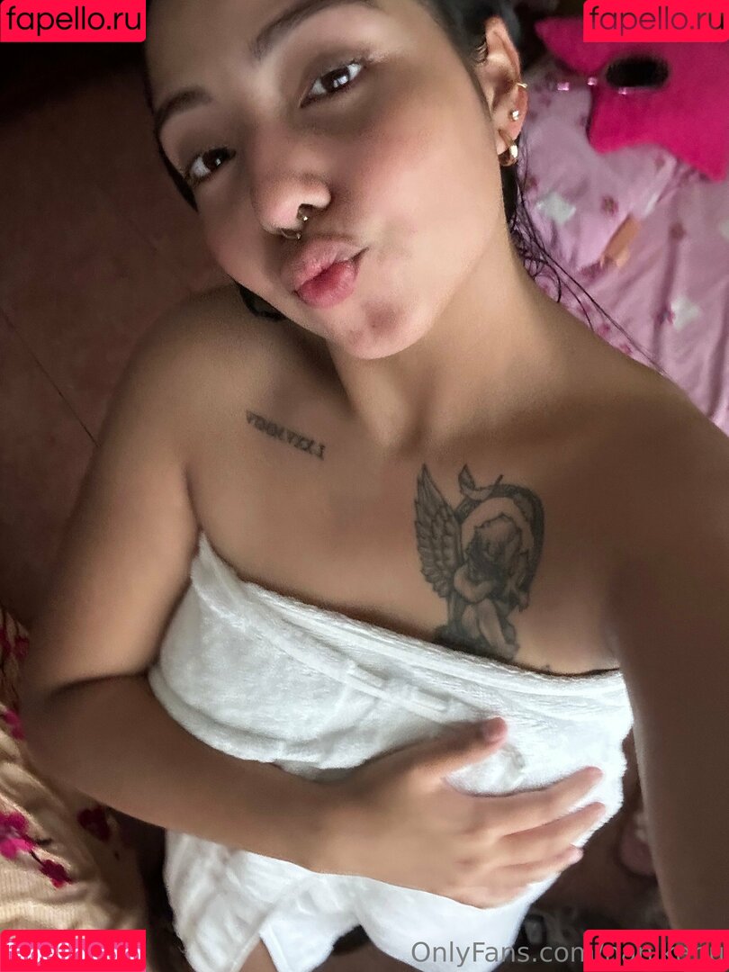 Nani Kahu Onlyfans Photo Gallery 