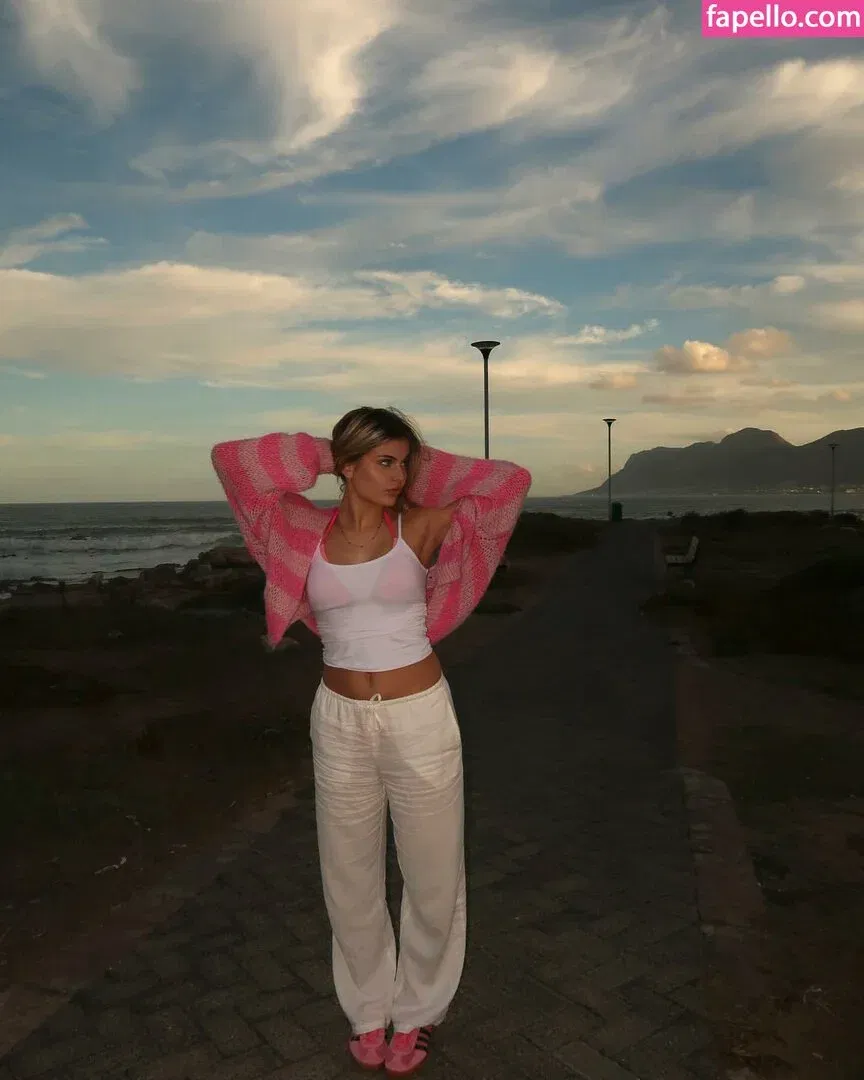 Leni Pieckenhagen Onlyfans Photo Gallery 