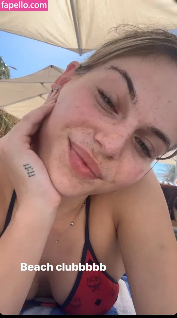 Leni Pieckenhagen Onlyfans Photo Gallery 