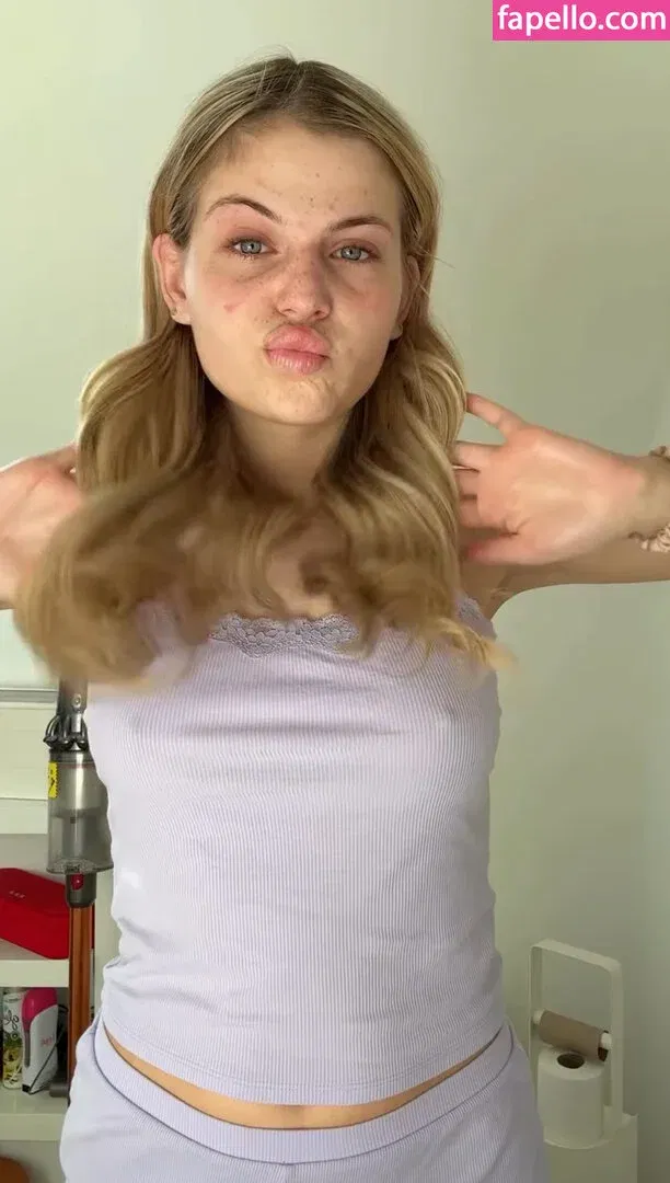 Leni Pieckenhagen Onlyfans Photo Gallery 