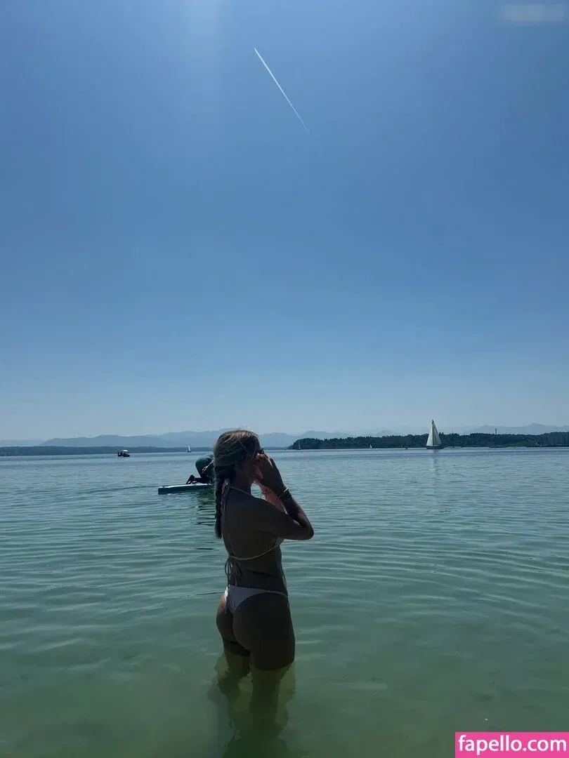 Leni Pieckenhagen Onlyfans Photo Gallery 