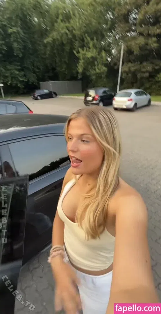 Leni Pieckenhagen Onlyfans Photo Gallery 