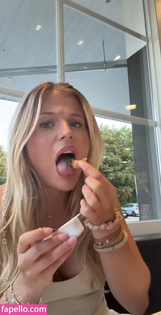 Leni Pieckenhagen Onlyfans Photo Gallery 