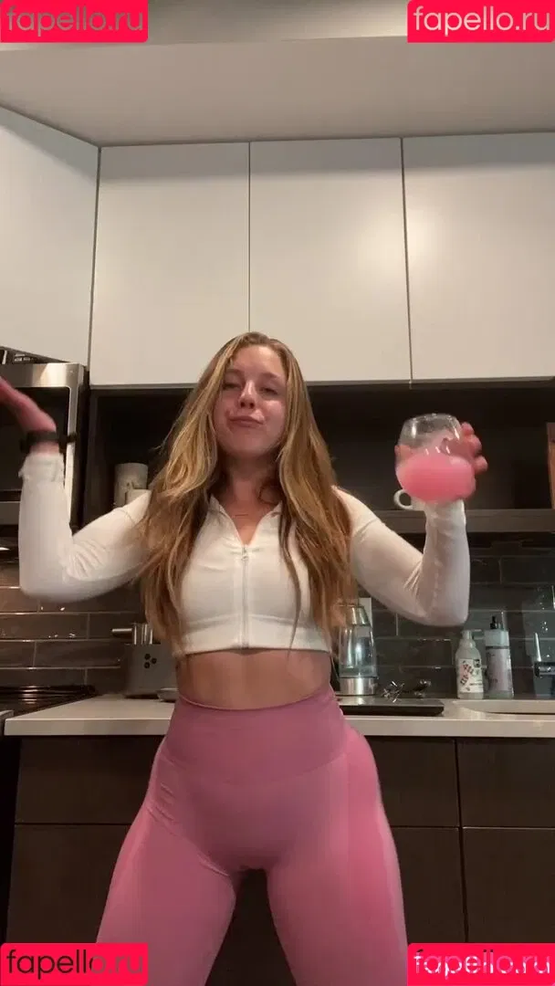 Katrina McKenna Onlyfans Photo Gallery 