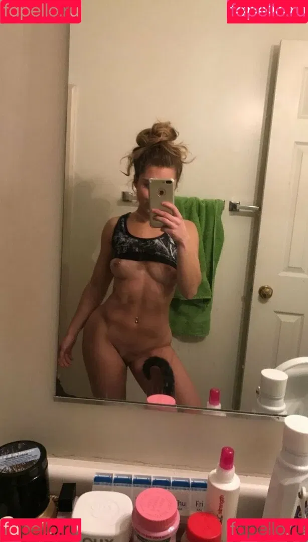 Katrina McKenna Onlyfans Photo Gallery 