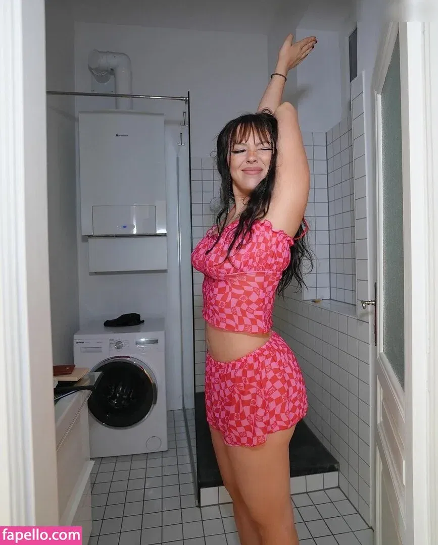 Sophodoph Onlyfans Photo Gallery 