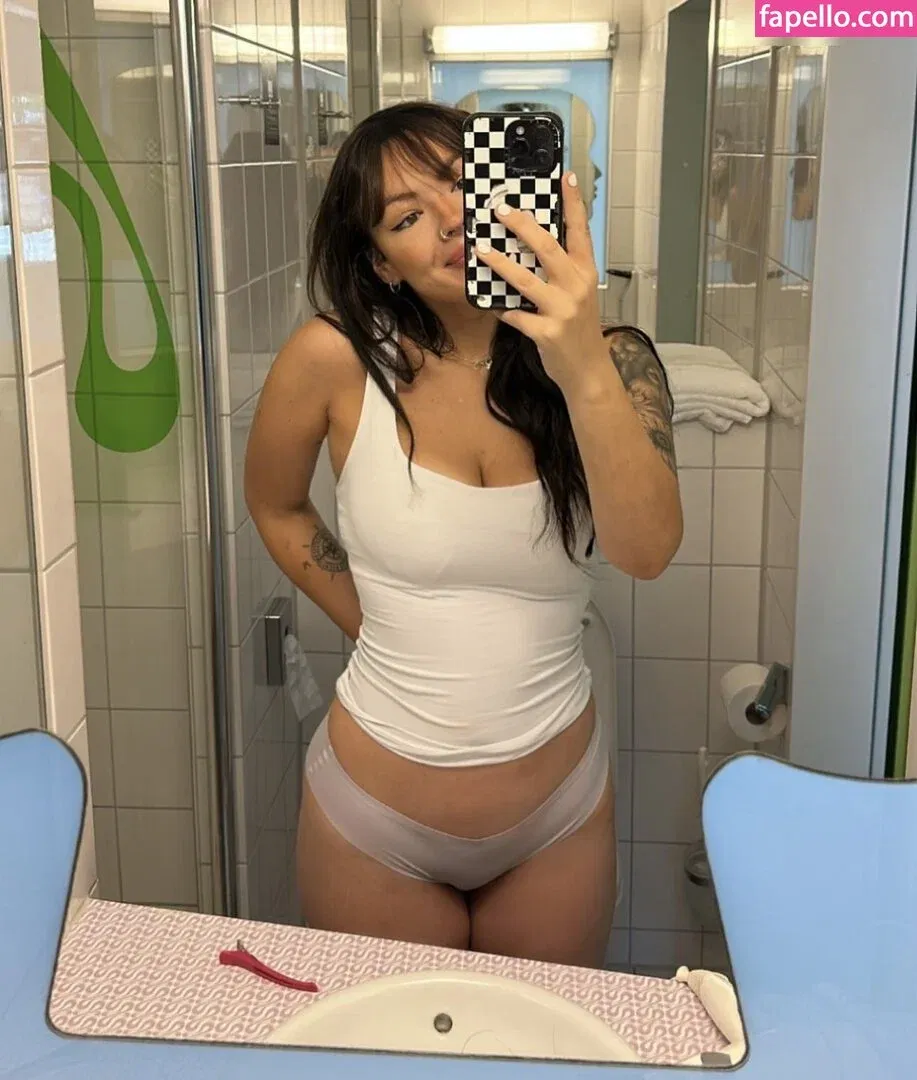 Sophodoph Onlyfans Photo Gallery 