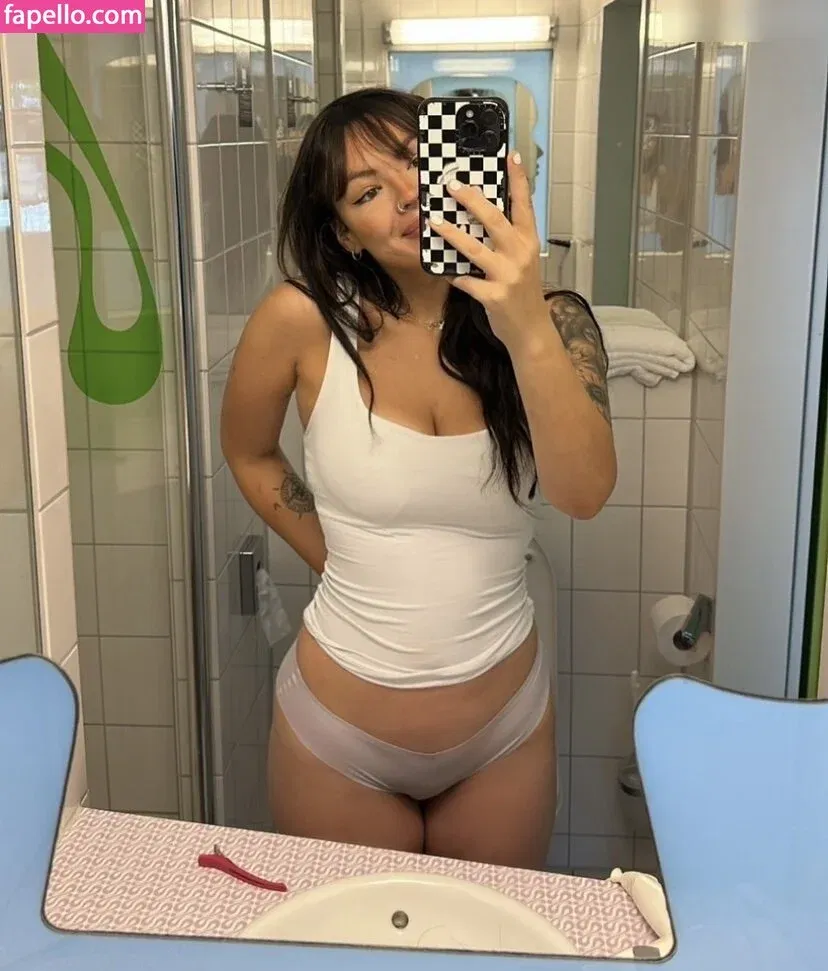 Sophodoph Onlyfans Photo Gallery 