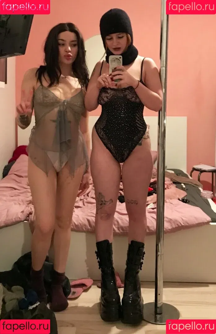 Saucychilisauce Onlyfans Photo Gallery 