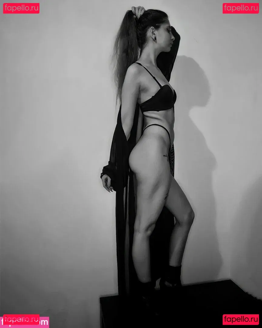 Foxy Di Onlyfans Photo Gallery 