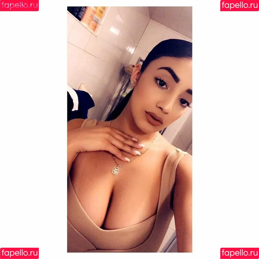 Joanne Onlyfans Photo Gallery 