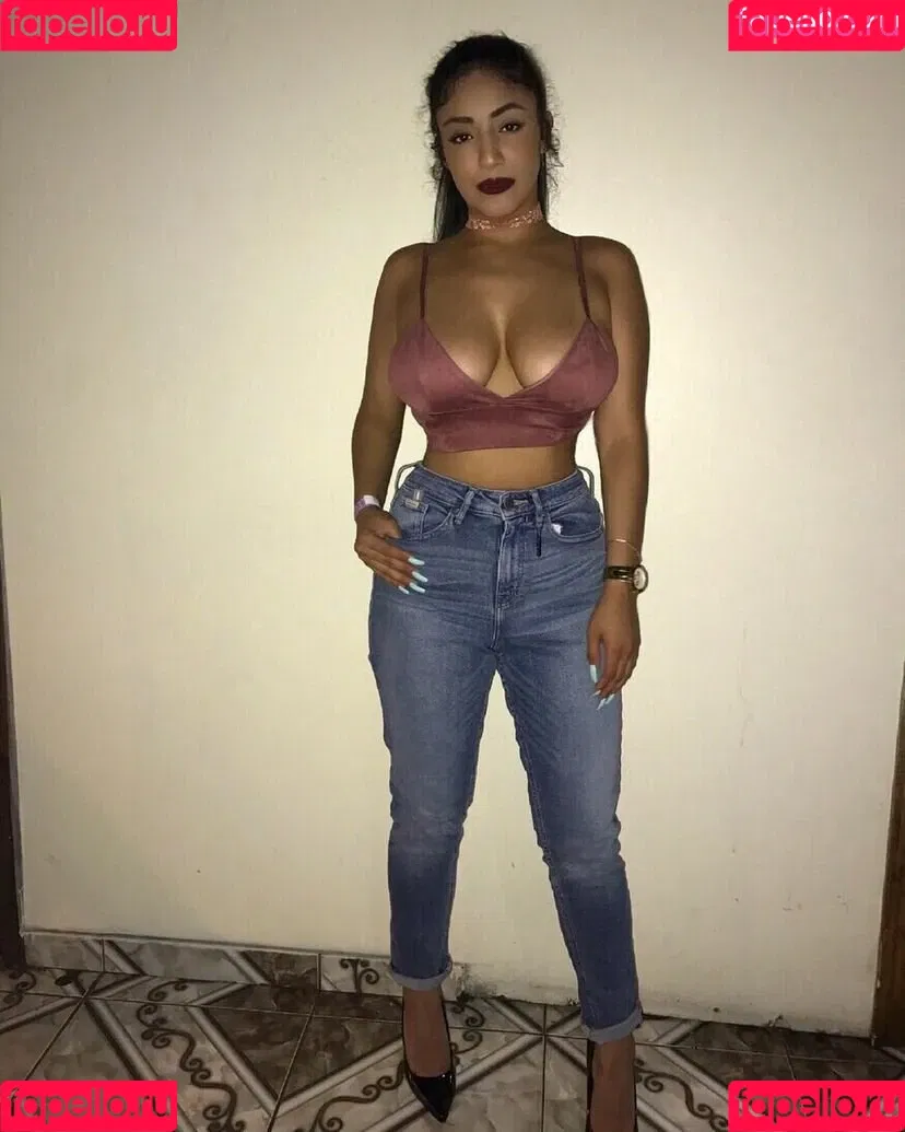 Joanne Onlyfans Photo Gallery 