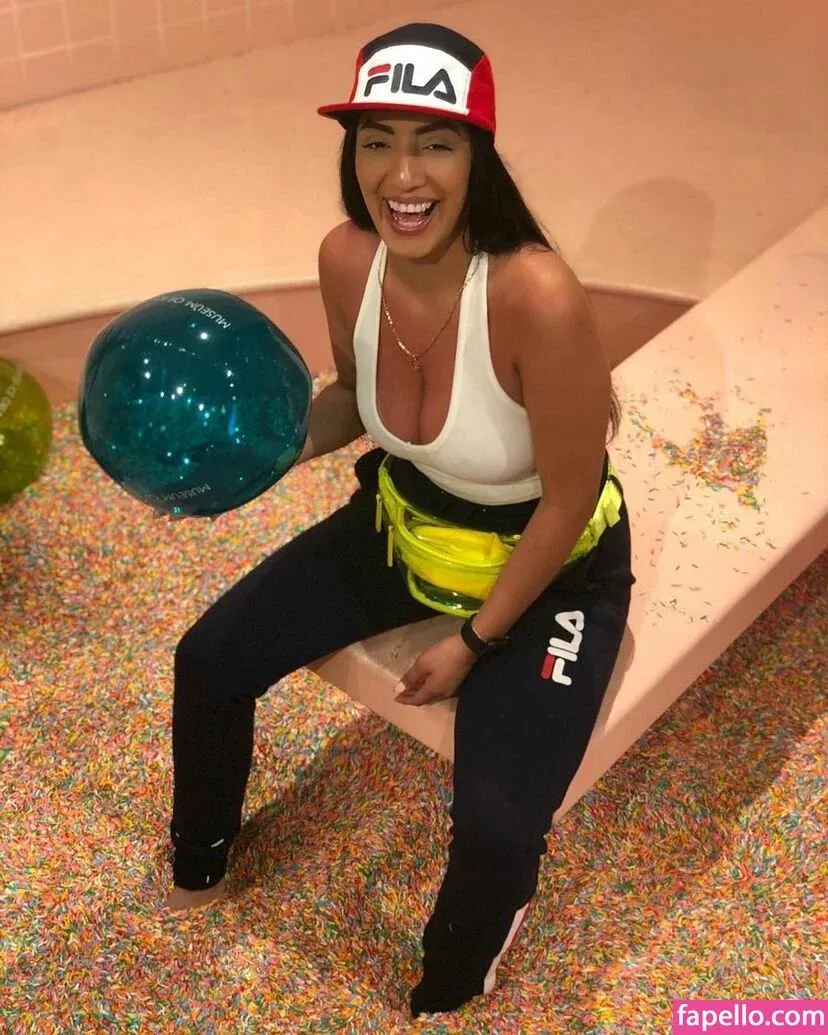 Joanne Onlyfans Photo Gallery 