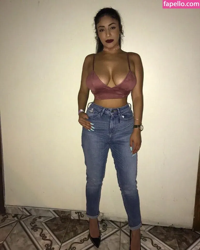 Joanne Onlyfans Photo Gallery 