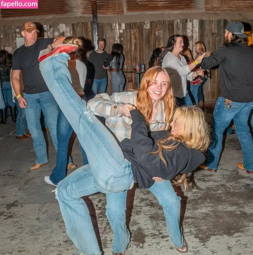 Bella Jordan TV Onlyfans Photo Gallery 