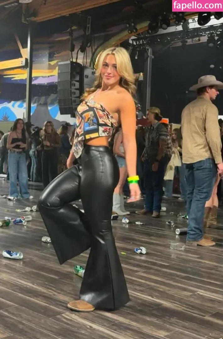 Bella Jordan TV Onlyfans Photo Gallery 