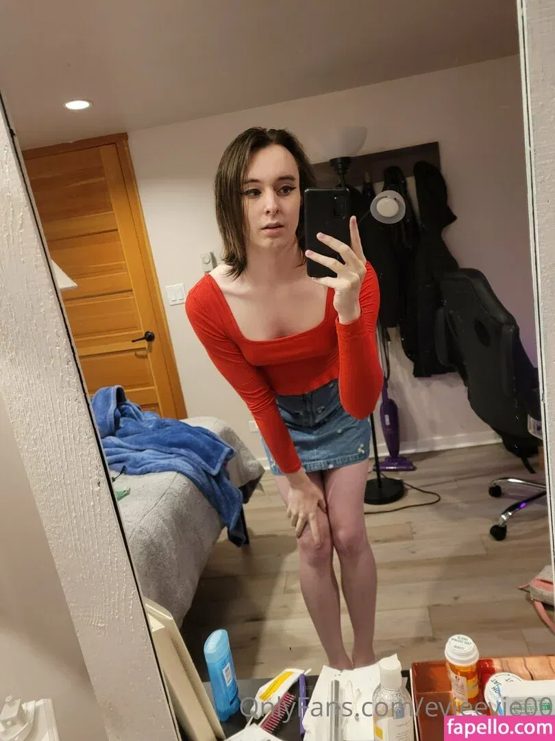 mars_alara Onlyfans Photo Gallery 