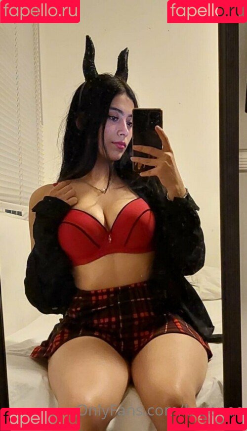 Berenice Aguilar Onlyfans Photo Gallery 