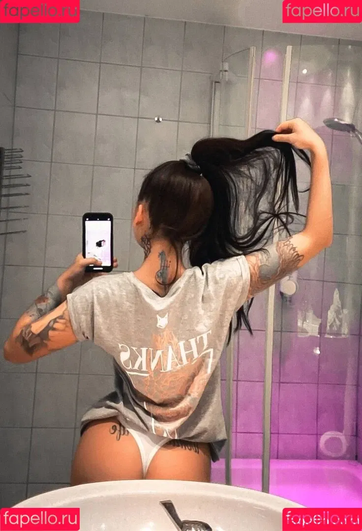Anne Samanta Schubert Onlyfans Photo Gallery 