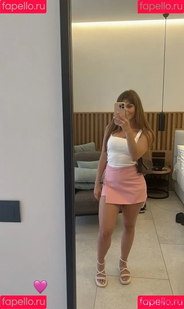 Melina.msxou Onlyfans Photo Gallery 