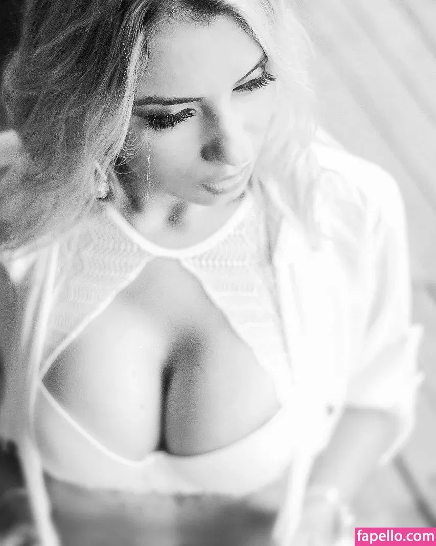 Melina.msxou Onlyfans Photo Gallery 