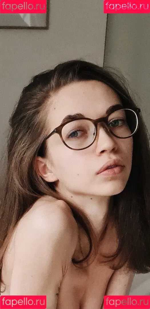 Pikdame / Kim Baltes Onlyfans Photo Gallery 