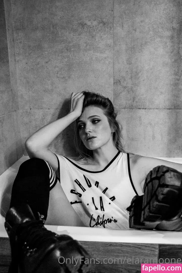 elaramoone Onlyfans Photo Gallery 