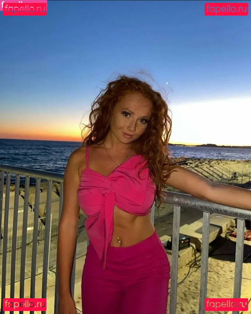 Ilonaaln Onlyfans Photo Gallery 