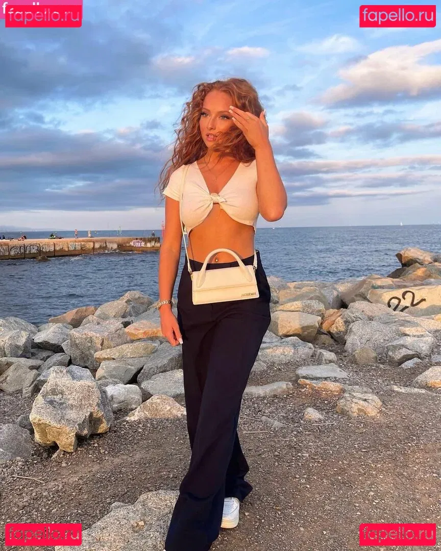 Ilonaaln Onlyfans Photo Gallery 