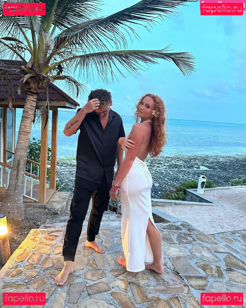 Ilonaaln Onlyfans Photo Gallery 