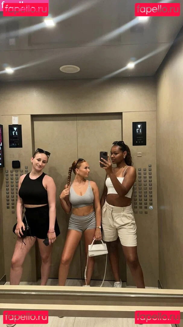 Ilonaaln Onlyfans Photo Gallery 