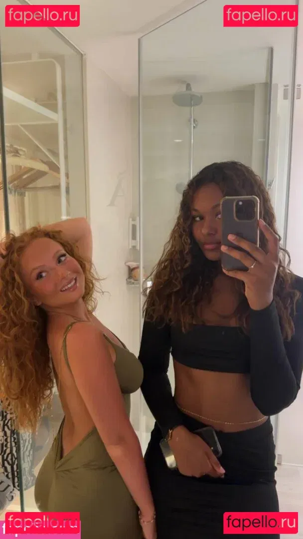 Ilonaaln Onlyfans Photo Gallery 