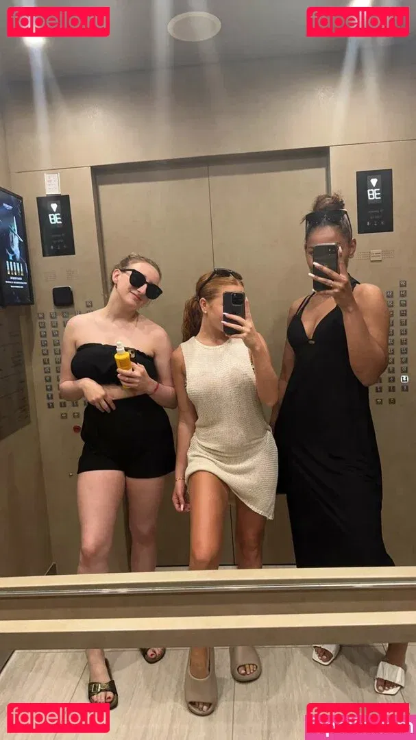 Ilonaaln Onlyfans Photo Gallery 