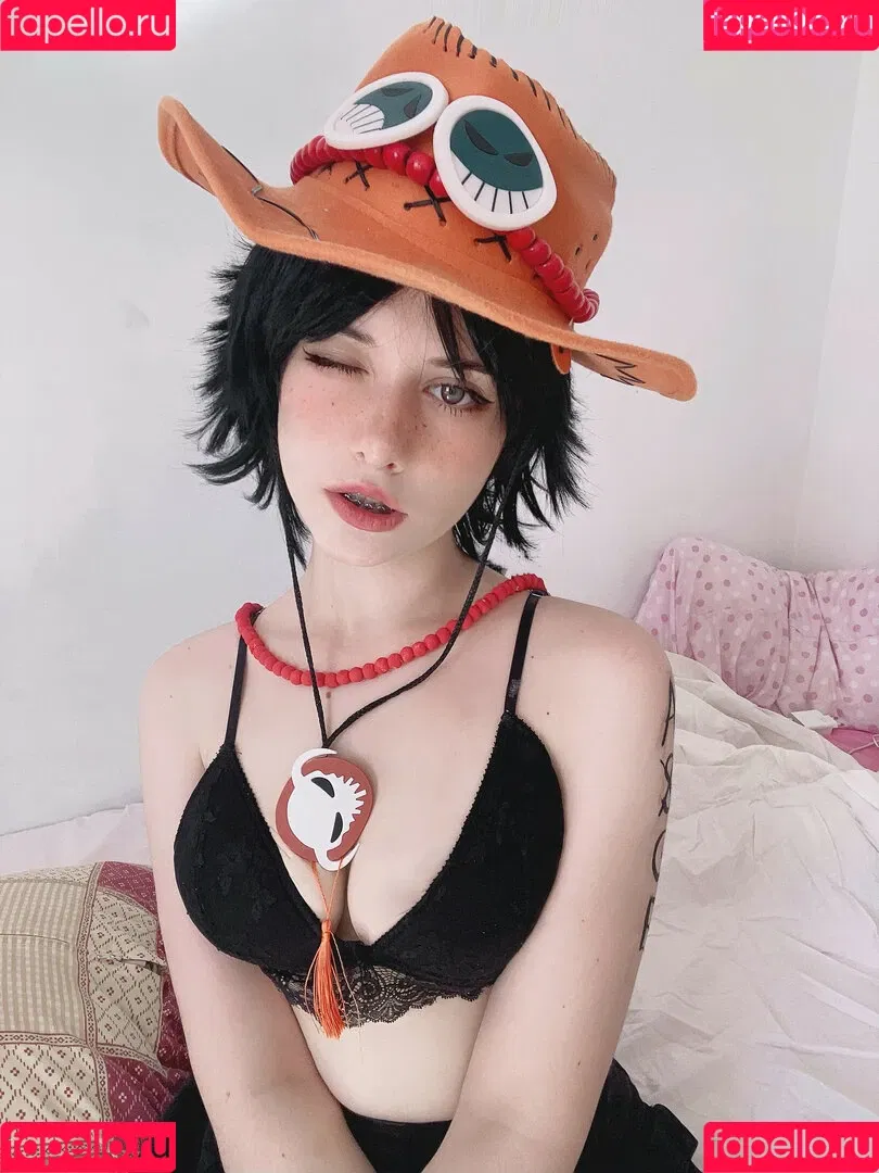 kitycoss Onlyfans Photo Gallery 