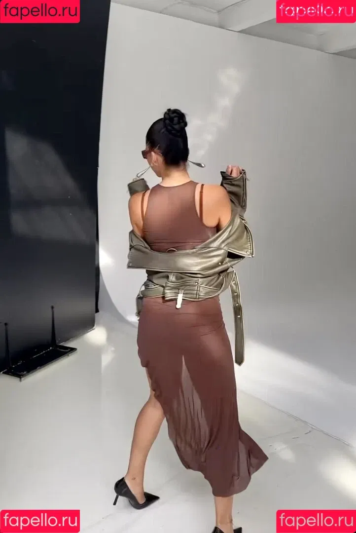 Ivana Santacruz Onlyfans Photo Gallery 