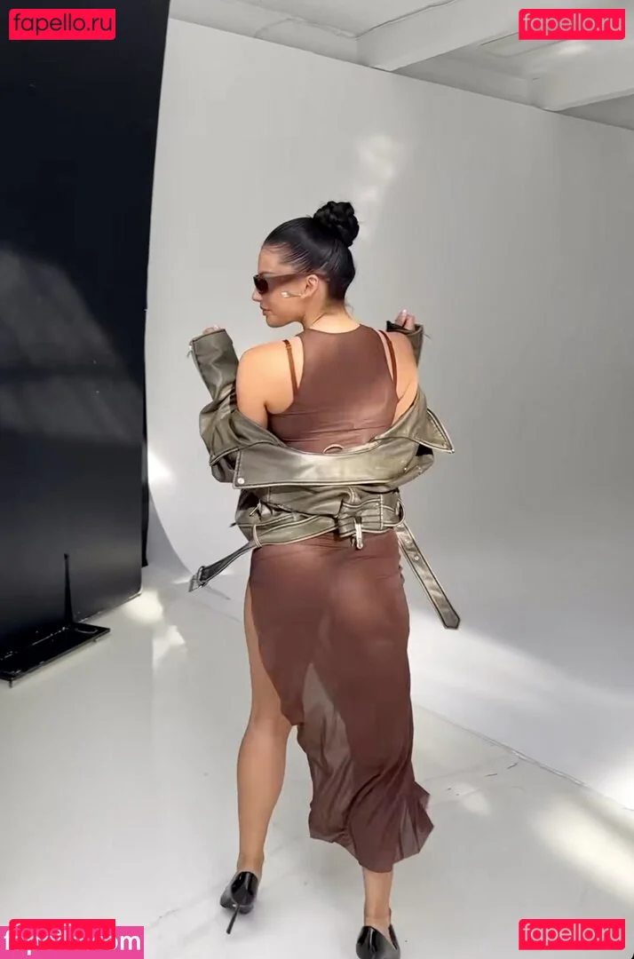 Ivana Santacruz Onlyfans Photo Gallery 