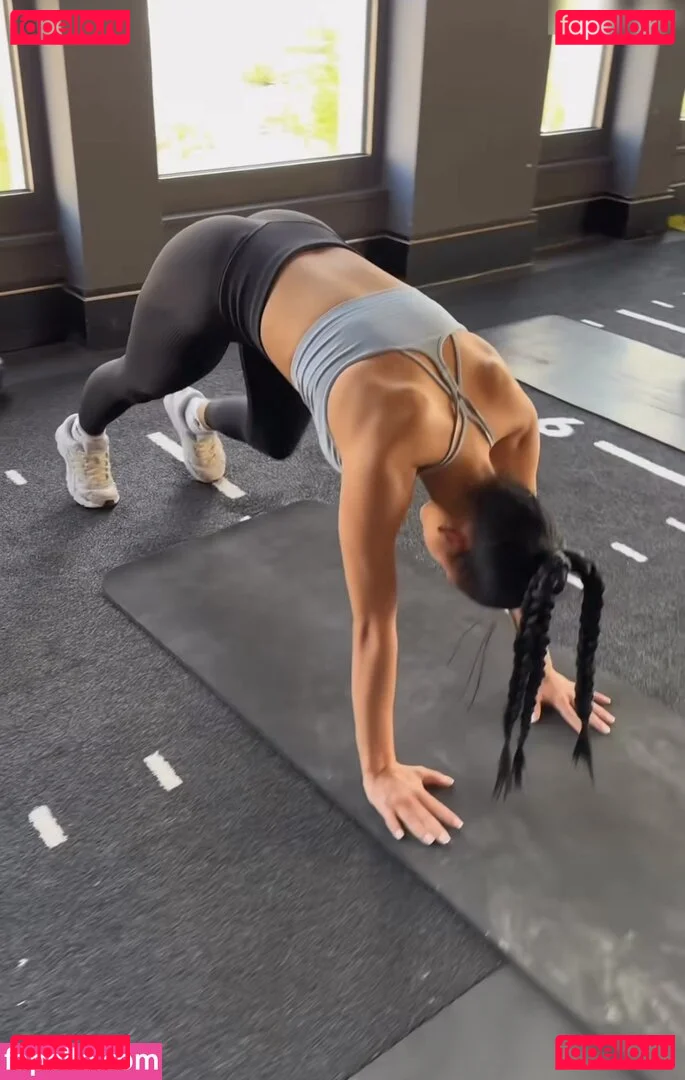 Ivana Santacruz Onlyfans Photo Gallery 