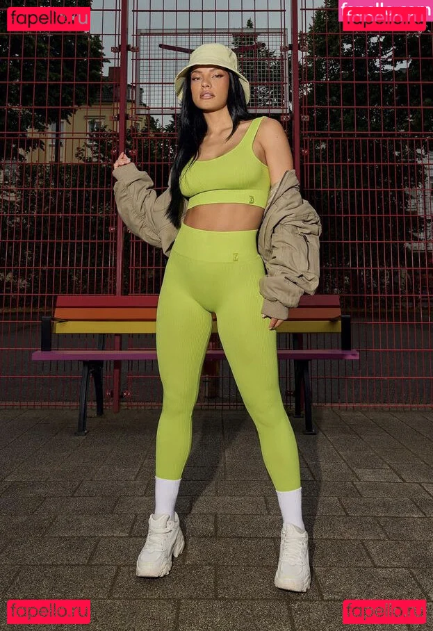 Ivana Santacruz Onlyfans Photo Gallery 