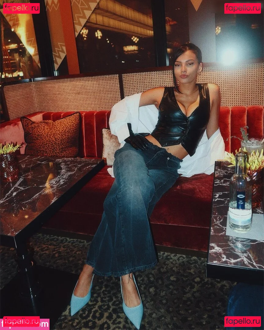 Ivana Santacruz Onlyfans Photo Gallery 