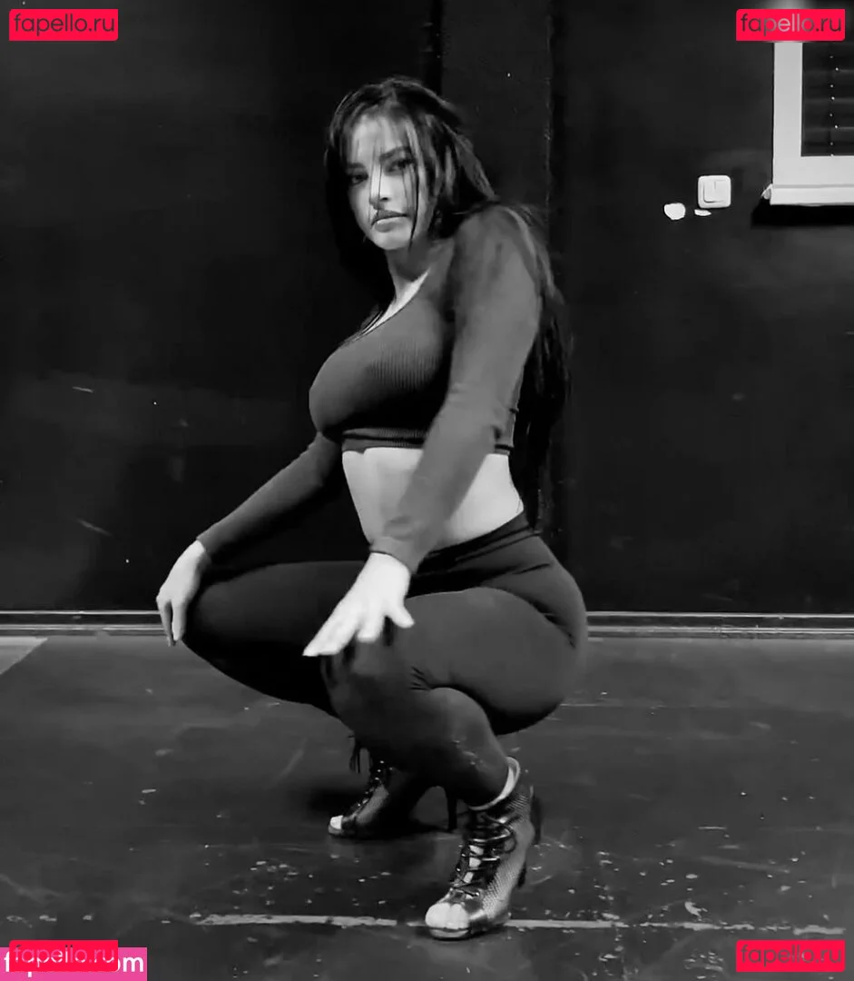 Ivana Santacruz Onlyfans Photo Gallery 