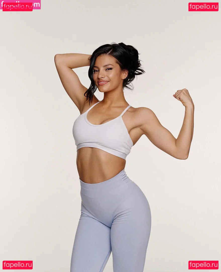 Ivana Santacruz Onlyfans Photo Gallery 