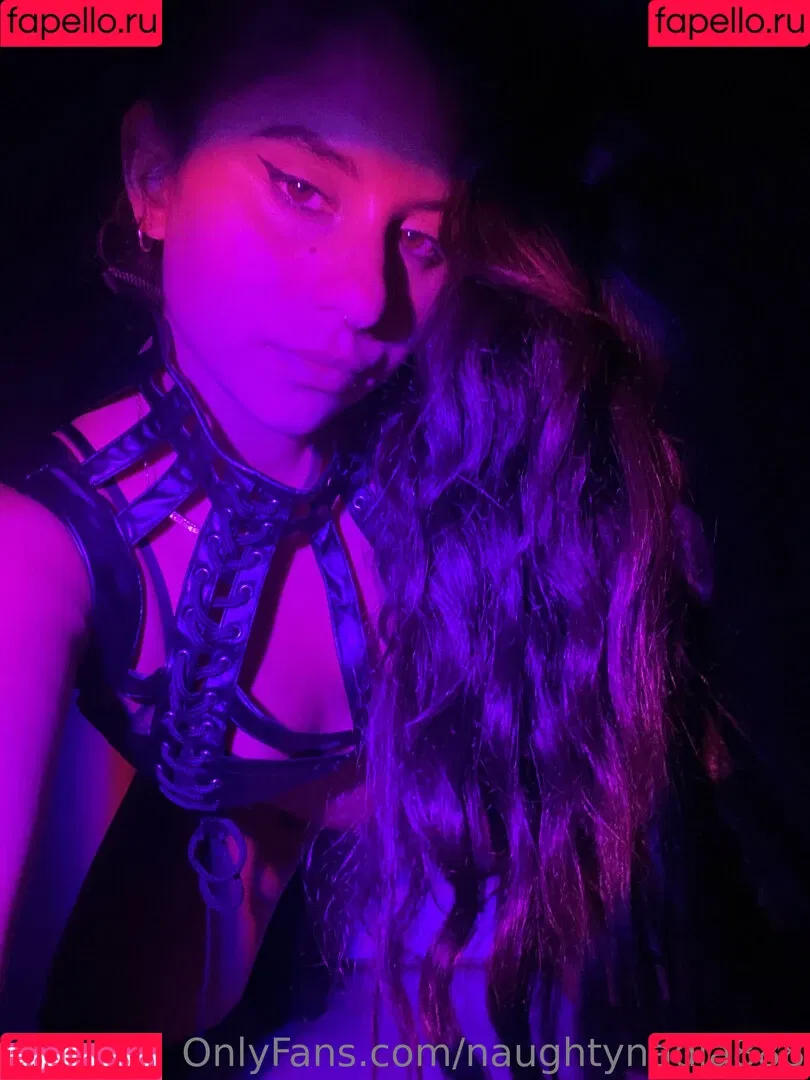 naughtynadia888 Onlyfans Photo Gallery 