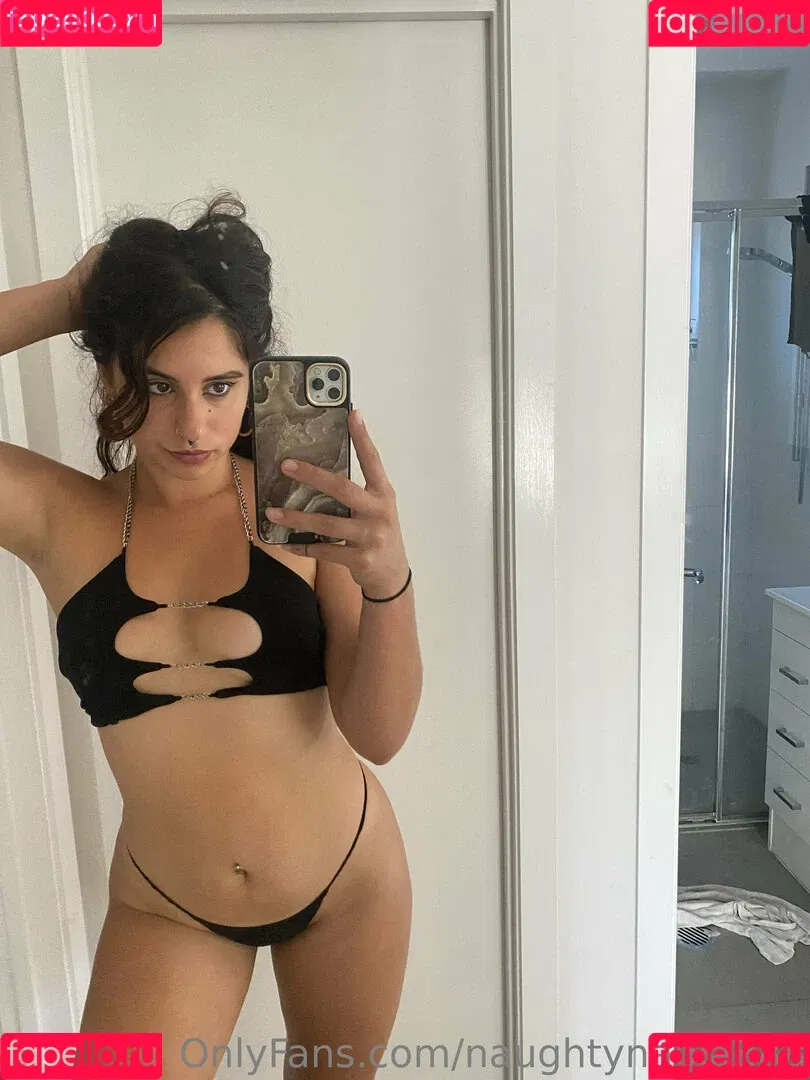 naughtynadia888 Onlyfans Photo Gallery 