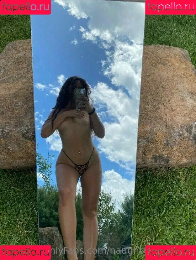 naughtynadia888 Onlyfans Photo Gallery 