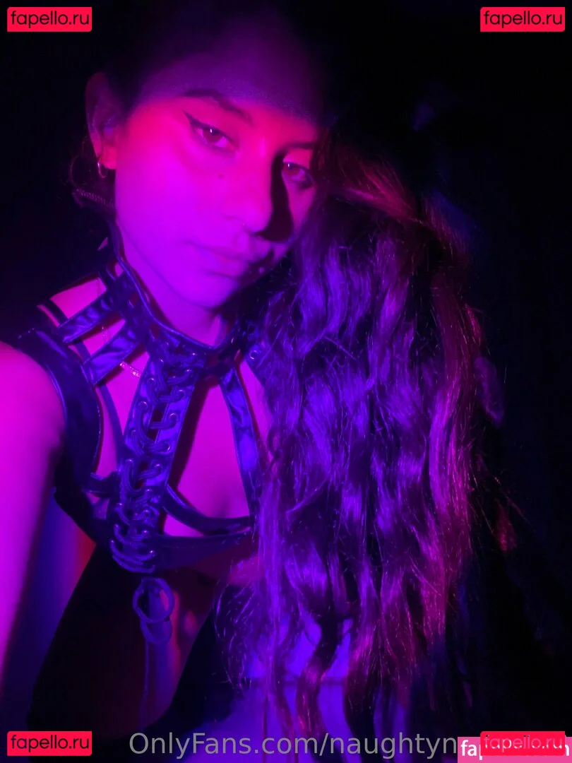 naughtynadia888 Onlyfans Photo Gallery 