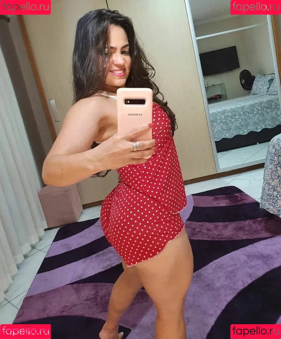 Claudia Trindade Onlyfans Photo Gallery 