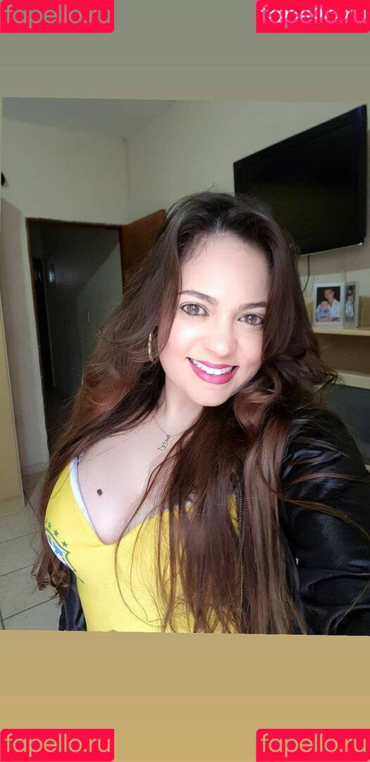 Claudia Trindade Onlyfans Photo Gallery 