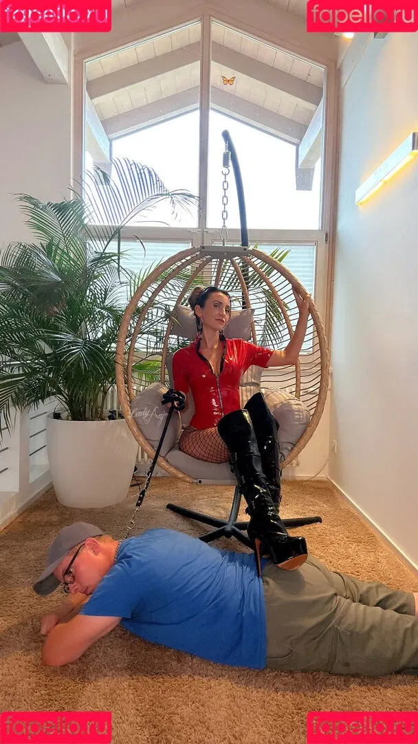 LadyAnja Onlyfans Photo Gallery 